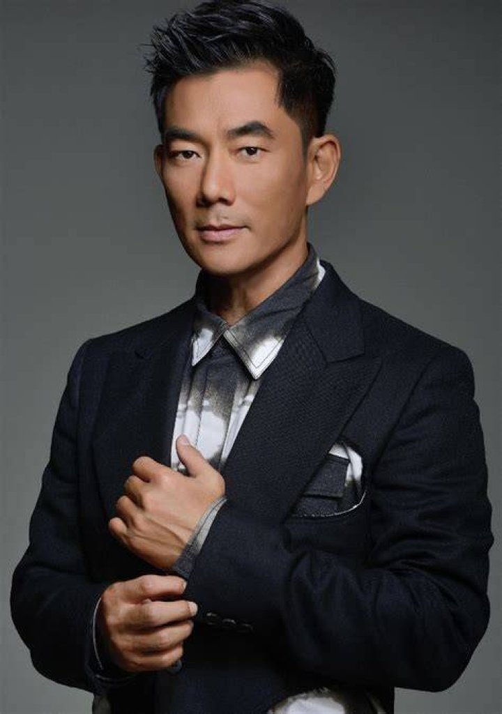 Richie Ren's rarely seen daughter is now 18 and studying in the US TODAY
