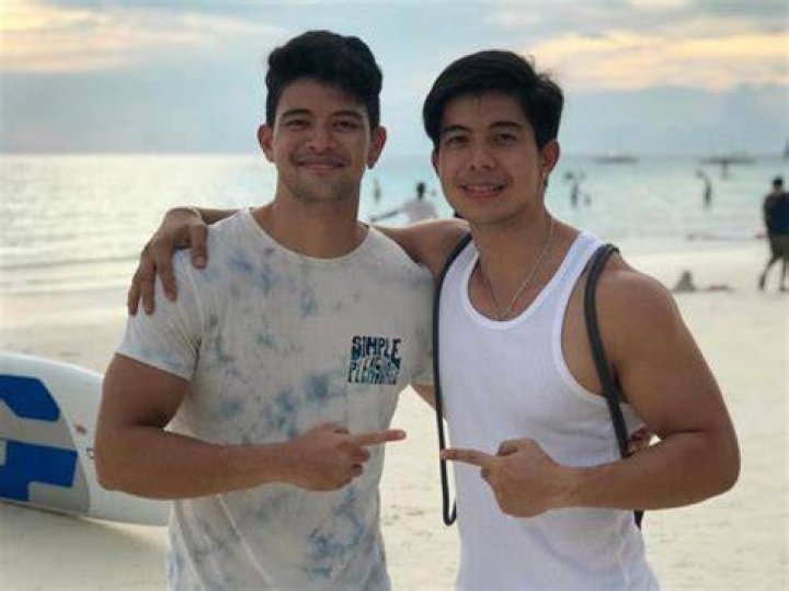 Rodjun nagparamdam ng suporta kay Rayver Got your back always, brother