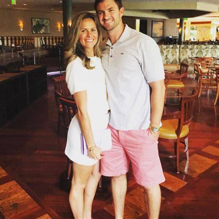 Sarah Sherman Taylor, Zac Taylor's Wife 5 Fast Facts