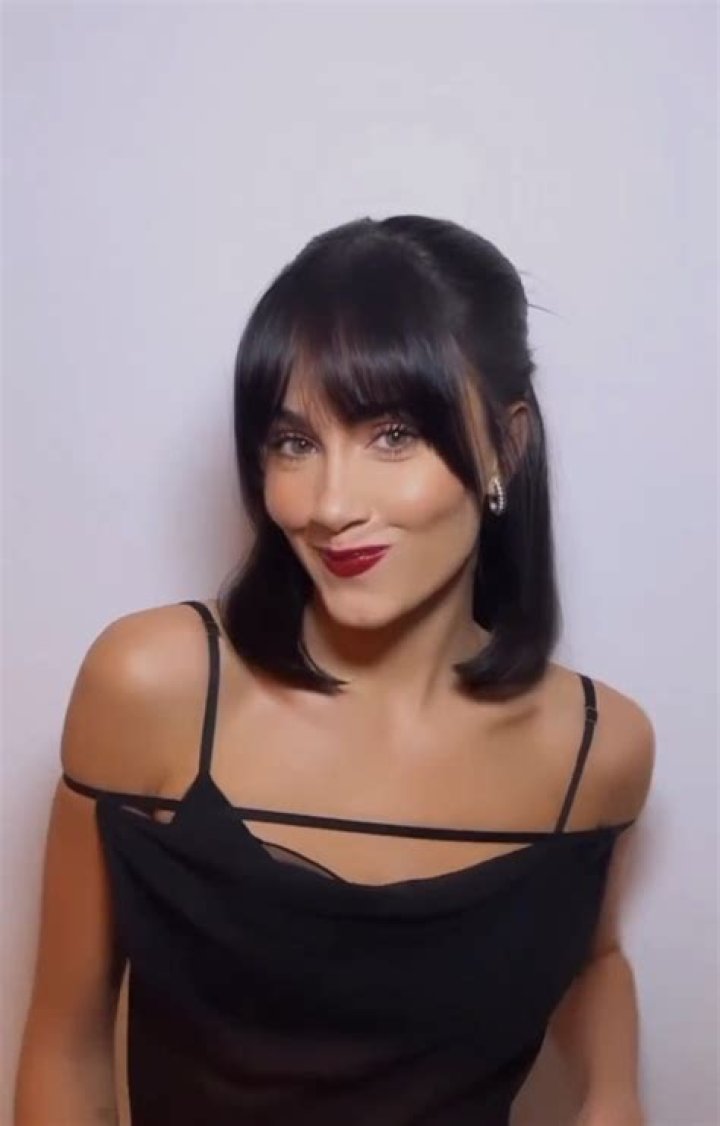 Sonya Cort&eacute;s estrena nuevo look Metro