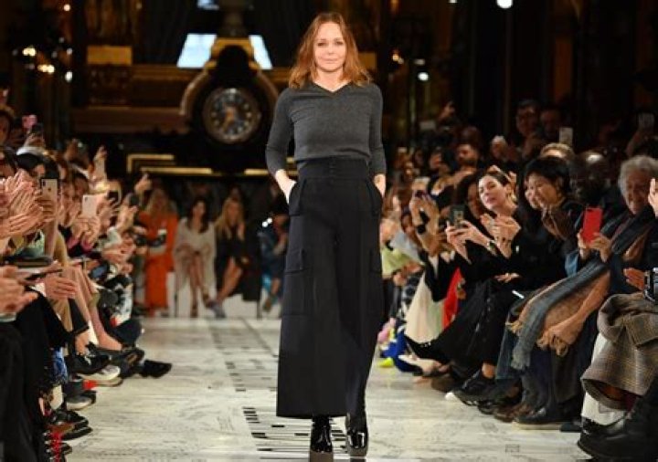 Stella Nina McCartney Net Worth December 2022, Salary, Age, Siblings