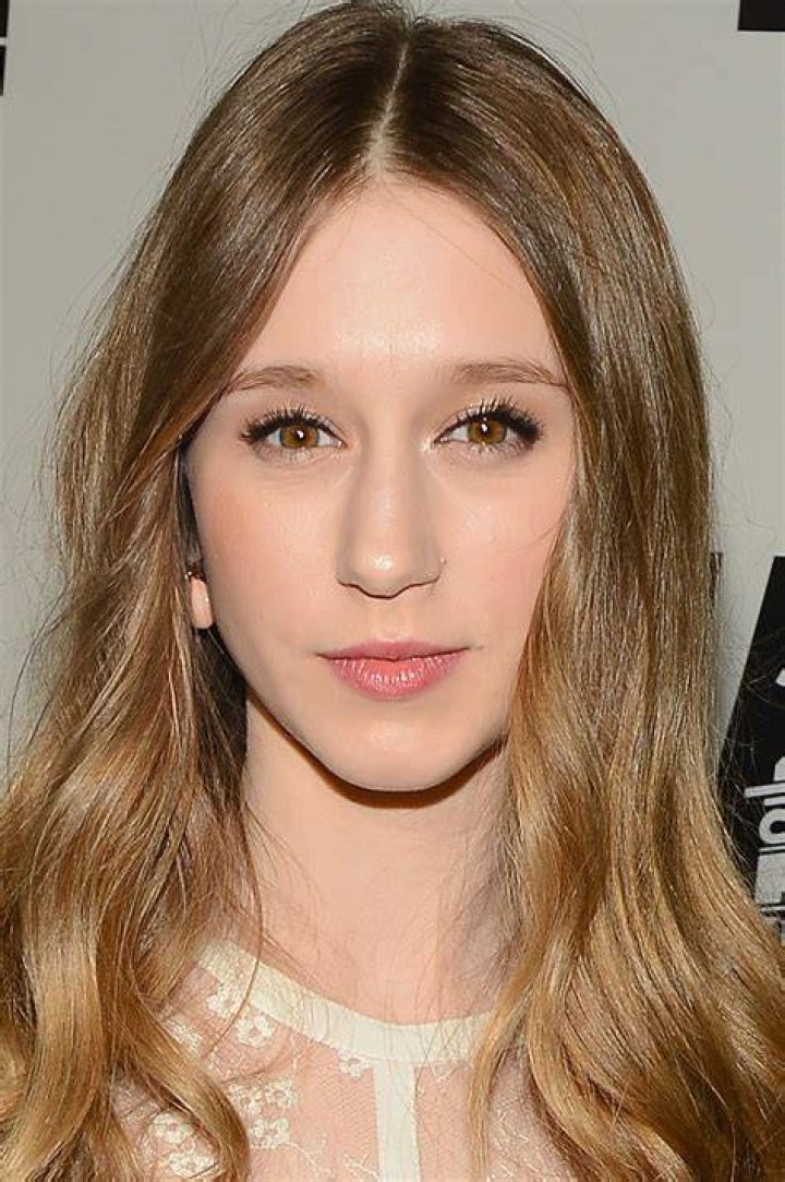 Taissa Farmiga 'Rules Don't Apply' Premiere in Los Angeles 11/10