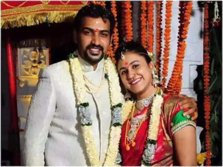 Taraka Ratna wife Alekhya reddy emotional post on their life struggles