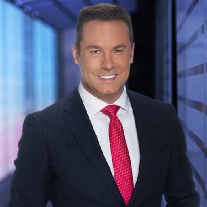 Troy Bridges Bio, WKMG, Age, Height, Parents, Spouse, Salary, Net Worth