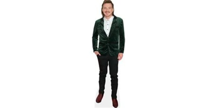 Wallen 012 Celebrity Cardboard Cutout eBay