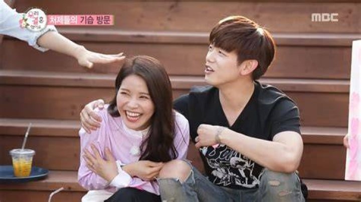 Watch Eric Nam Reveals His Dating History To MAMAMOO On &ldquo;We Got