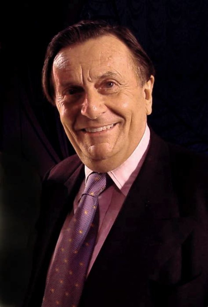 What Is Barry Humphries Net Worth?