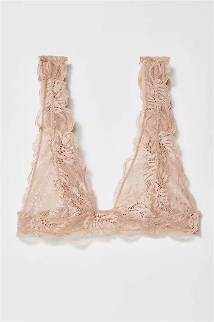 white free people &ldquo;adella&rdquo; bralette dupe!! Free people adella