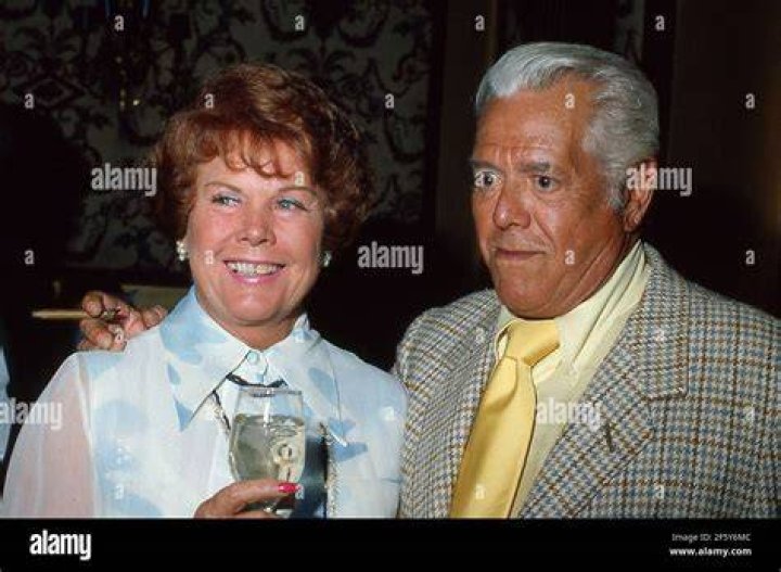 Who Is Edith Mack Hirsch? Age, Family, Boyfriend, Career, Net Worth