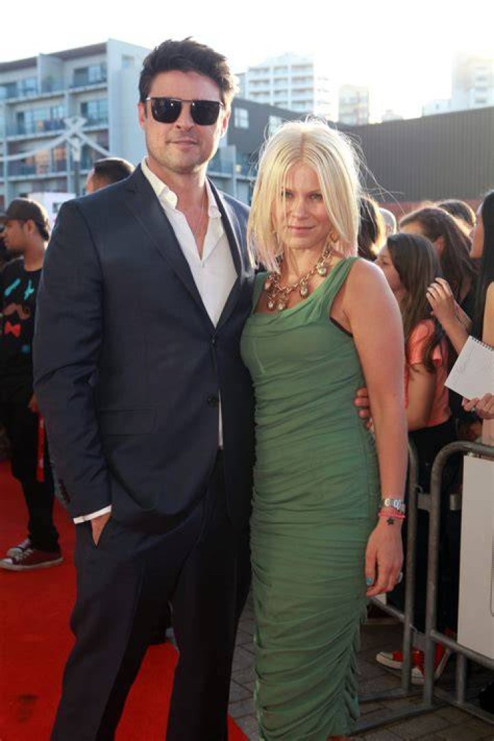 Who is Karl Urban Wife? Is He Dating Anyone 2022? Creeto