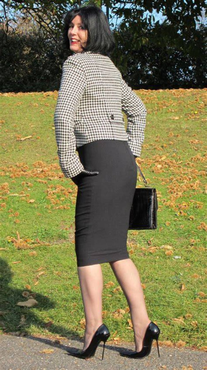 Why Hobble Skirts? High Heels by RoSa Shoes Hobble skirt, Fashion