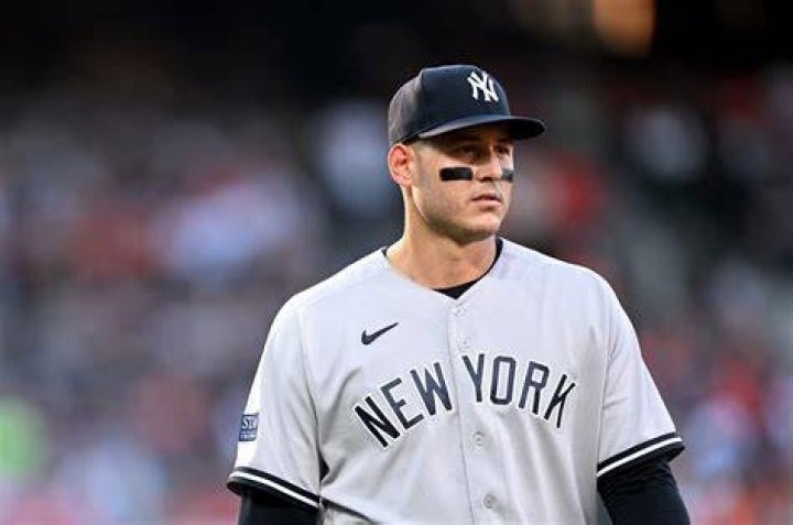Why Yankees Anthony Rizzo keeps daring lefties to hit him again and again Klapisch