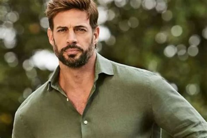 William Levy pide a sus fans que recen con él People en Español