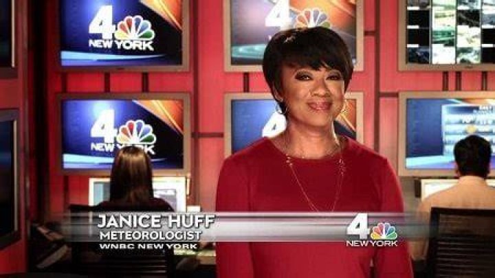 WNBC Meteorologist Janice Huff Had A Special Christmas Wedding On