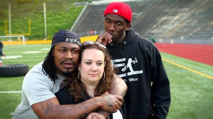 Zipfizz Marshawn Lynch Family 1st YouTube
